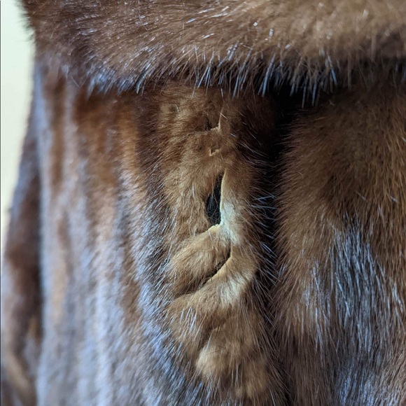 **SOLD** Vintage Mink Coat - Picture 13 of 13